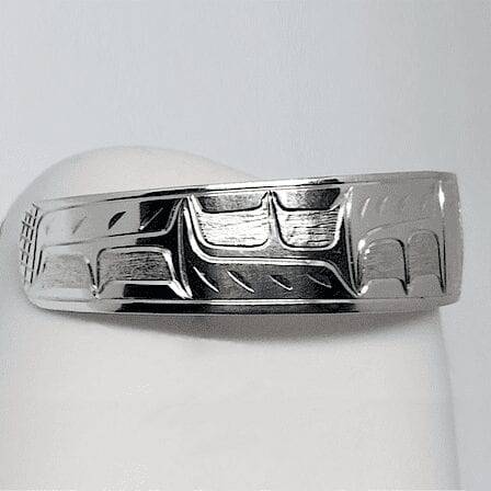 Silver 1/2 inch wide Eagle bracelet - left side view