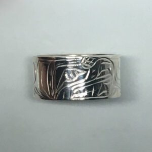 Sterling silver 3/8 inch wide Bear ring (size 7.25)