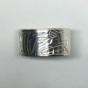 Sterling silver 3/8 inch wide Wolf ring (size 8)